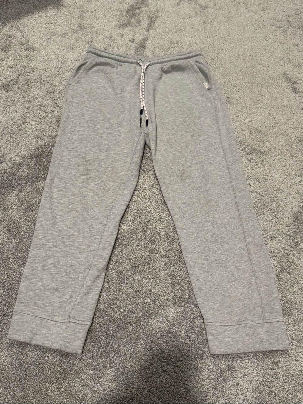 Vineyard Vines 🐳 | Gray Drawstring Sweatpants